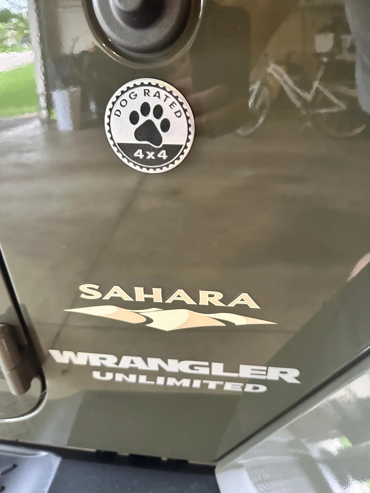 Dog Rated 4x4 badge owner photo